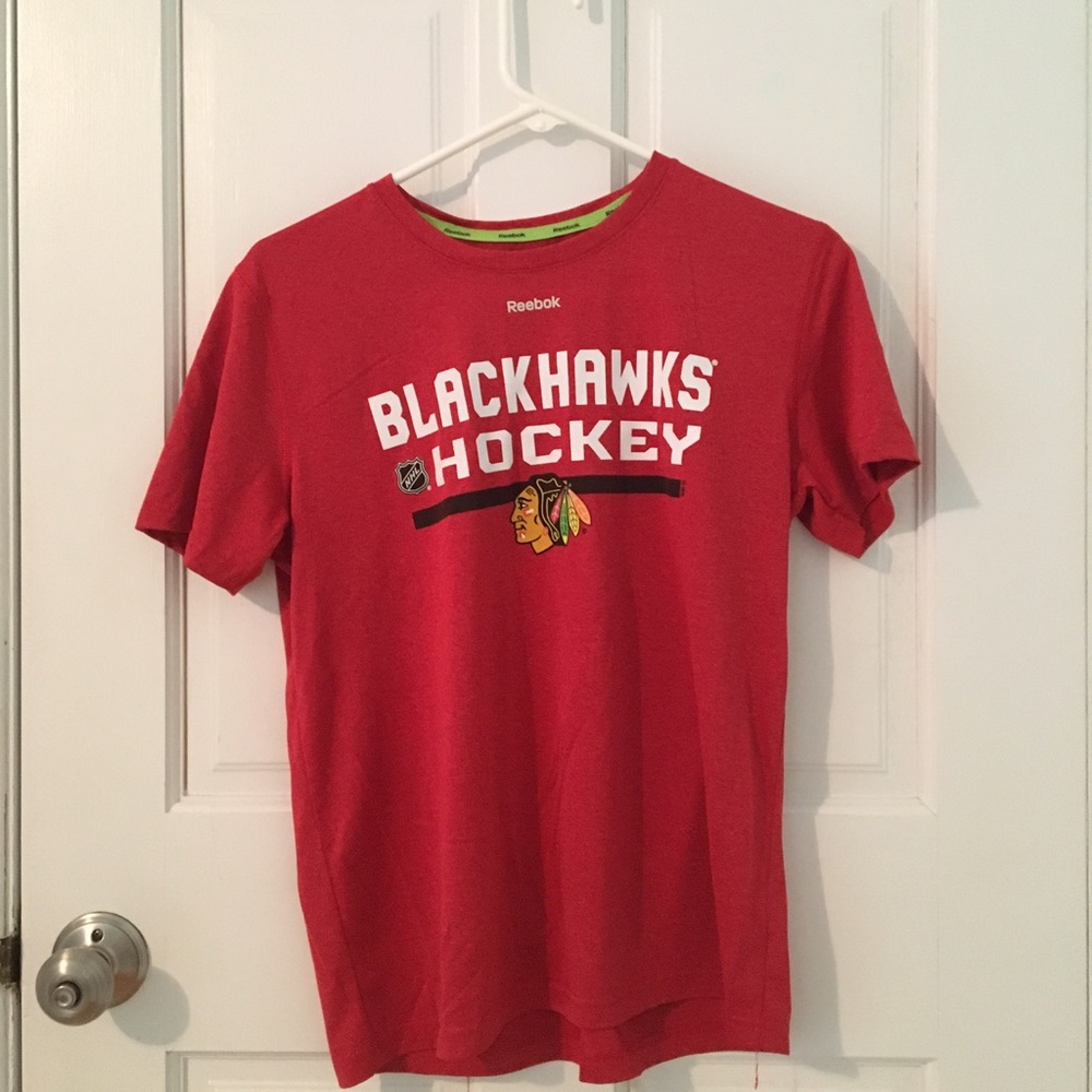 Reebok Blackhawks tshirt
